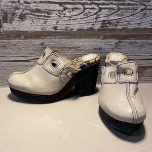 FLY clogs